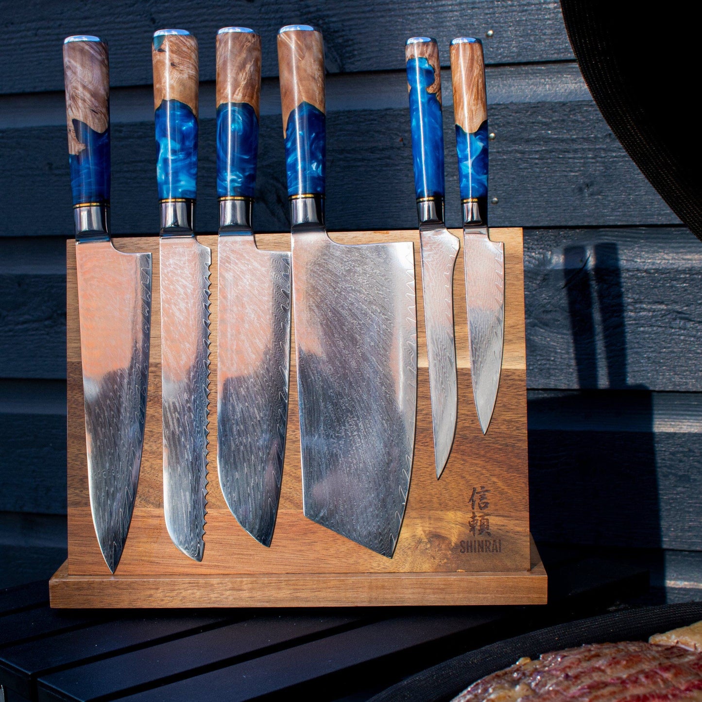 Epoxy Sapphire 6-delige Damascus Messenset + Magnetisch Messenblok Messenset met blok Shinrai Knives 