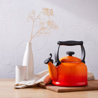 Le Creuset - Tradition Fluitketel Oranjerood 2,1l Fluitketel Le Creuset 